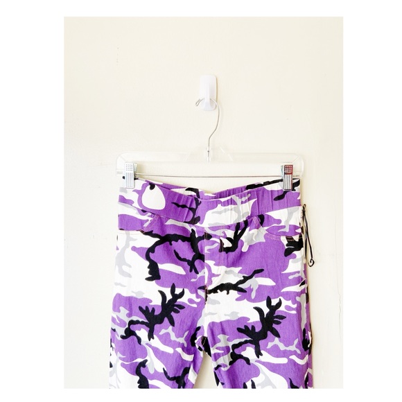 Pants - Camouflage Skinny Jeggings